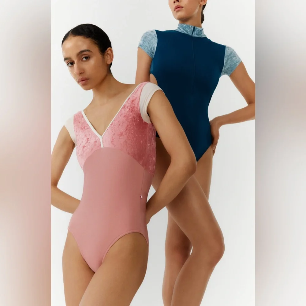 SOLD: Yumiko Contrast Alicia | Crushed Velvet - Romance | Medium - Picture 10 of 10